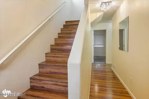 Entry Way - 4888 Barrington Loop # 27, Anchorage, AK 99503 photo 3 of 4