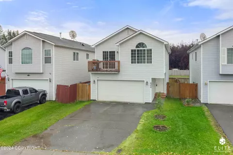 6344 Spruce Meadows Dr, Anchorage, AK 99507