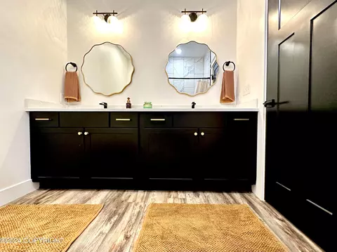 Bath - 1070 E Fairview Loop, Wasilla, AK 99654 photo 1 of 4