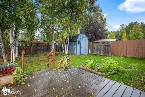 4841 Leah Ct, Anchorage, AK 99508 photo 35