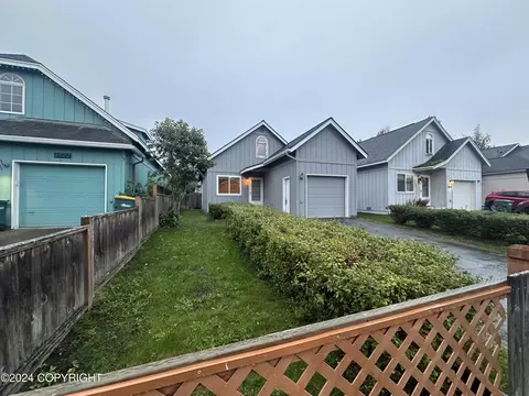 3826 Galactica Dr, Anchorage, AK 99517