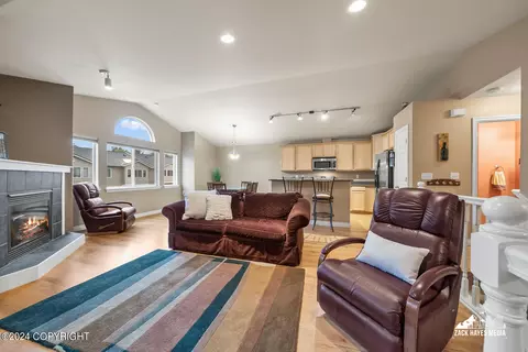 2663 Aspen Heights Loop, Anchorage, AK 99508