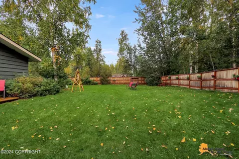 16523 Davis St, Eagle River, AK 99577 photo 41