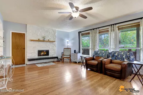 16523 Davis St, Eagle River, AK 99577 photo 8