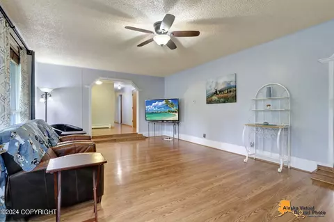 16523 Davis St, Eagle River, AK 99577 photo 9