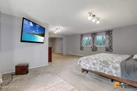 16523 Davis St, Eagle River, AK 99577 photo 27