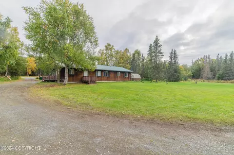2561 Beaver Loop Rd, Kenai, AK 99611 photo 6