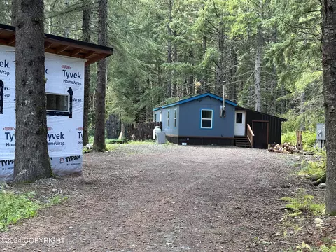 409 4th Ave, Haines, AK 99827