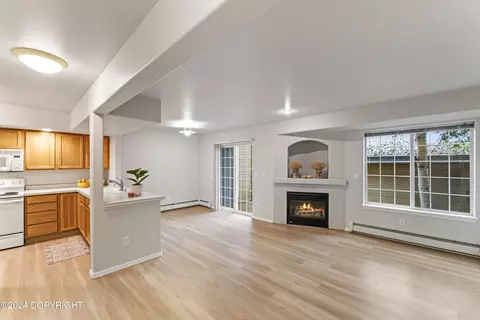 6440 E Northern Lights Blvd # 9A, Anchorage, AK 99504