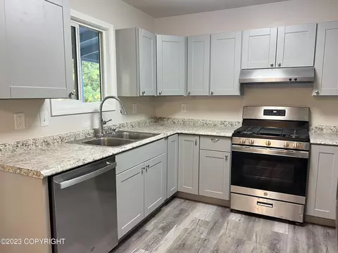 4441 E 5th Ave, Anchorage, AK 99508 photo 22