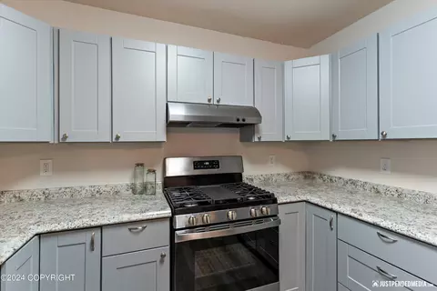 4441 E 5th Ave, Anchorage, AK 99508 photo 20