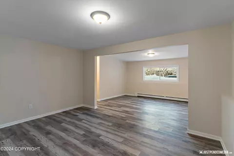 4441 E 5th Ave, Anchorage, AK 99508 photo 41