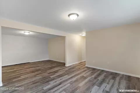 4441 E 5th Ave, Anchorage, AK 99508 photo 39