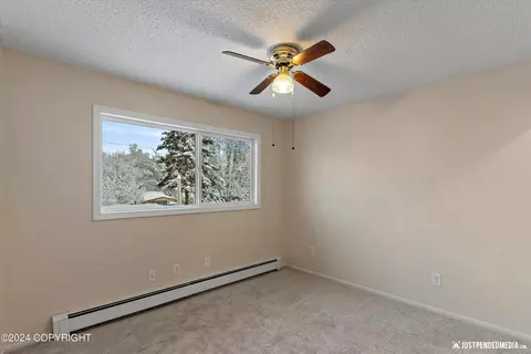 4441 E 5th Ave, Anchorage, AK 99508 photo 31