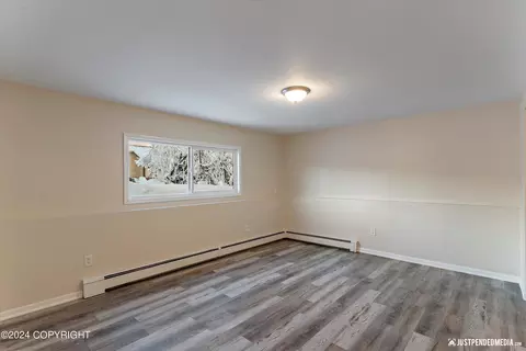 4441 E 5th Ave, Anchorage, AK 99508 photo 40