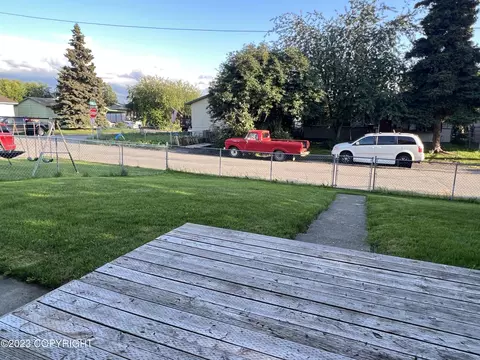 4441 E 5th Ave, Anchorage, AK 99508 photo 9