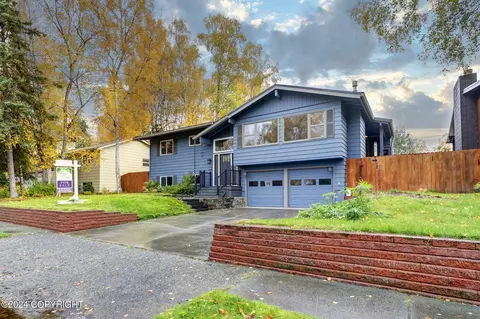 2953 Madison Way, Anchorage, AK 99508