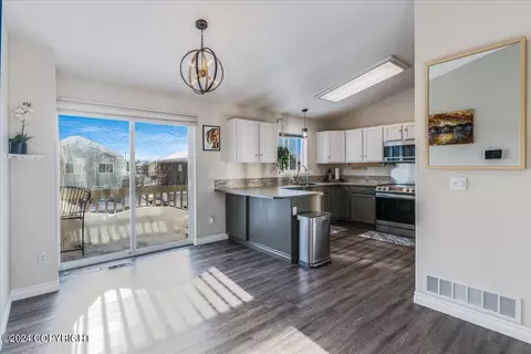Kitchen - 2044 Casey Cusack Loop, Anchorage, AK 99515 photo 1 of 6