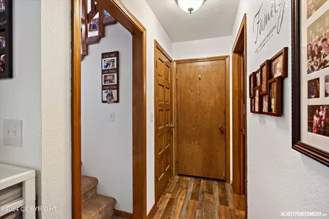 10413 Tradition Ave, Eagle River, AK 99577 photo 39