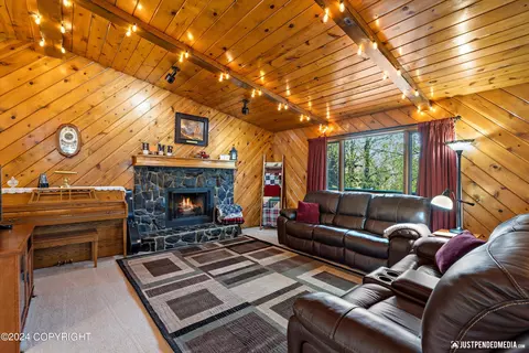 10413 Tradition Ave, Eagle River, AK 99577 photo 11