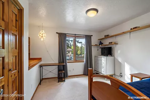 10413 Tradition Ave, Eagle River, AK 99577 photo 33