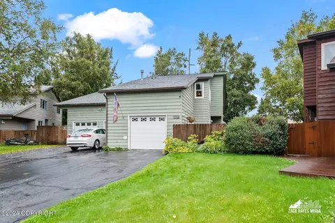3257 Wiley Post Loop, Anchorage, AK 99517 photo 2