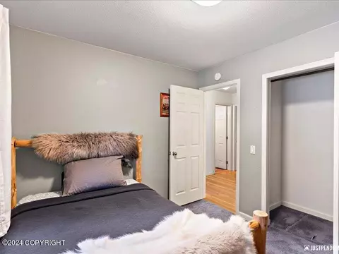 Bedroom - 18315 Gavin Cir, Eagle River, AK 99577 photo 2 of 4