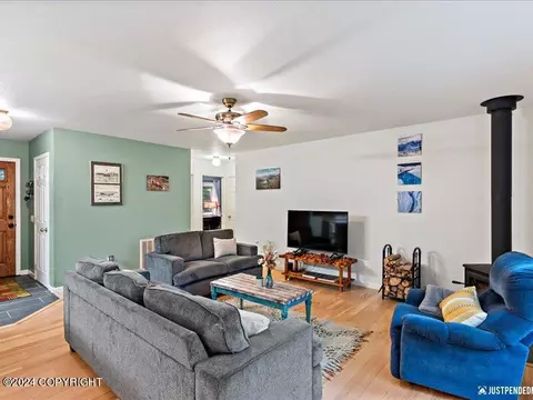 Living - 18315 Gavin Cir, Eagle River, AK 99577 photo 2 of 3