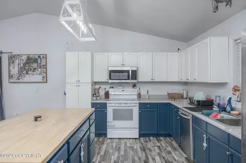 965 Marquette Loop, North Pole, AK 99705 photo 9