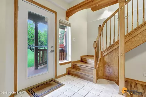 Entry Way - 17615 Lacey Dr, Eagle River, AK 99577 photo 2 of 2