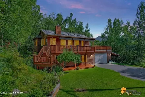 Exterior - 17615 Lacey Dr, Eagle River, AK 99577 photo 2 of 20