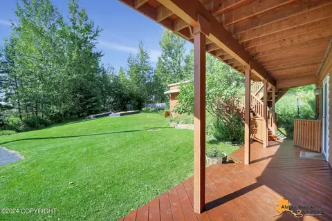 Exterior - 17615 Lacey Dr, Eagle River, AK 99577 photo 10 of 20