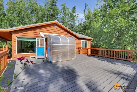 Exterior - 17615 Lacey Dr, Eagle River, AK 99577 photo 6 of 20