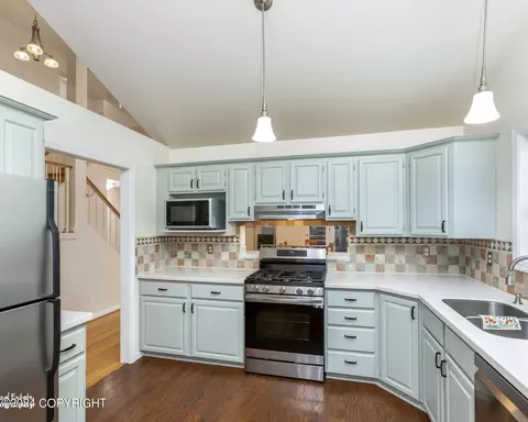 10545 Spindrift Loop, Anchorage, AK 99515 photo 5