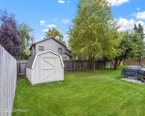 10545 Spindrift Loop, Anchorage, AK 99515 photo 35