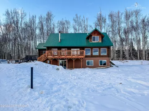 11073 W King Arthur Dr, Wasilla, AK 99623