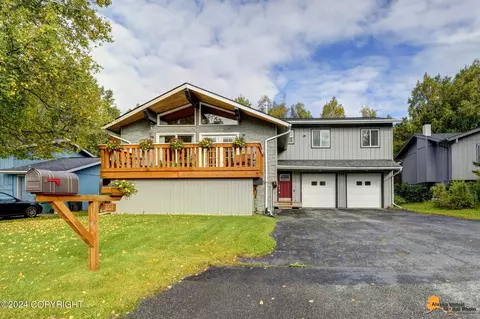 151 Pettis Rd, Anchorage, AK 99515