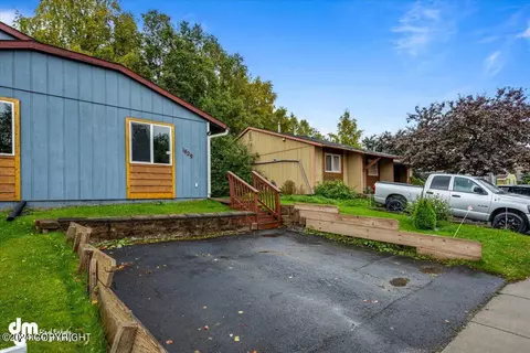 Exterior - 1829 Bellevue Loop, Anchorage, AK 99515 photo 13 of 13