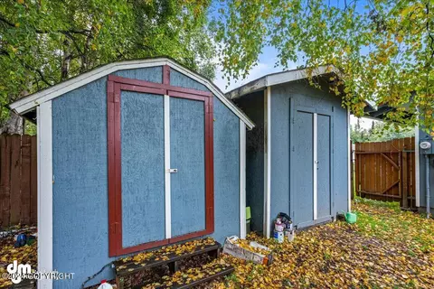 Exterior - 1829 Bellevue Loop, Anchorage, AK 99515 photo 9 of 13
