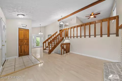 9756 Newhaven Loop, Anchorage, AK 99507 photo 8
