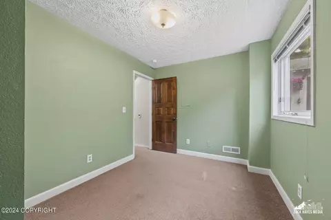 9756 Newhaven Loop, Anchorage, AK 99507 photo 29
