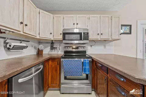 9756 Newhaven Loop, Anchorage, AK 99507 photo 15
