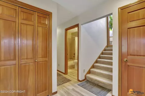 Entry Way - 3244 E 88th Ave, Anchorage, AK 99507 photo 8 of 9
