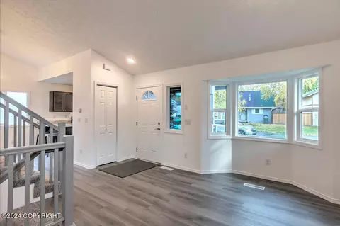 9701 Newhaven Loop, Anchorage, AK 99507 photo 11