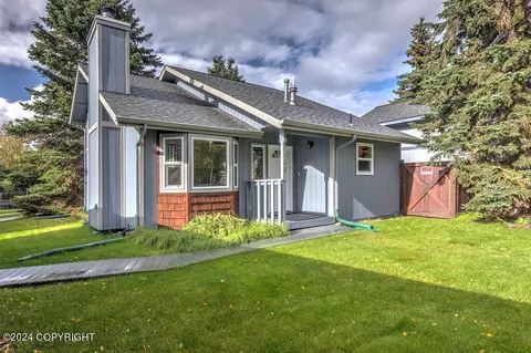9701 Newhaven Loop, Anchorage, AK 99507 photo 3