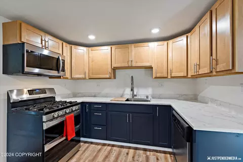 2400 Northrup Cir, Anchorage, AK 99508 photo 14