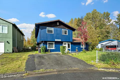 2400 Northrup Cir, Anchorage, AK 99508 photo 4