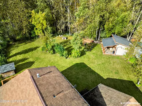 2400 Northrup Cir, Anchorage, AK 99508 photo 55
