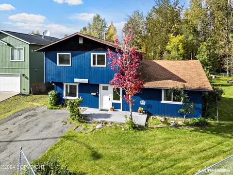 2400 Northrup Cir, Anchorage, AK 99508 photo 3