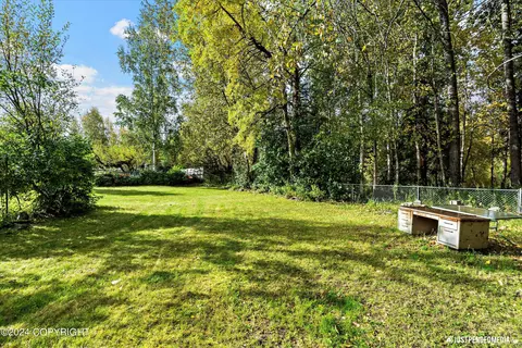 2400 Northrup Cir, Anchorage, AK 99508 photo 49